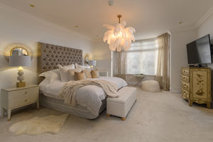 Photo 9- click for photo gallery